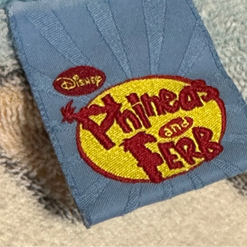 Disney XD‎ Phineas And Ferb Super Dudes Beach Bath Towel Surfing “Stylin”